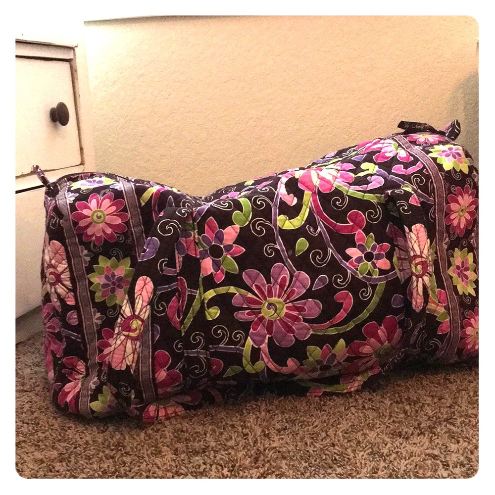 Vera Bradley Duffle Bag!